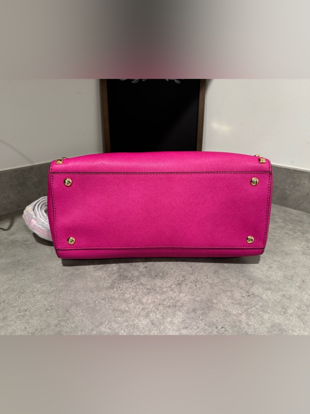 Michael Michael Kors Studded Medium Saffiano Leather Selma Satchel! NWT!! - Picture 3 of 11